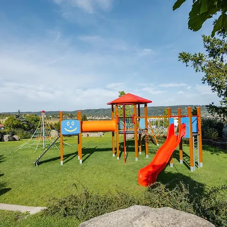 Marjána 3* Mníšek pod Brdy