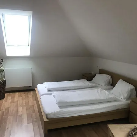 Casa de hóspedes Marjána